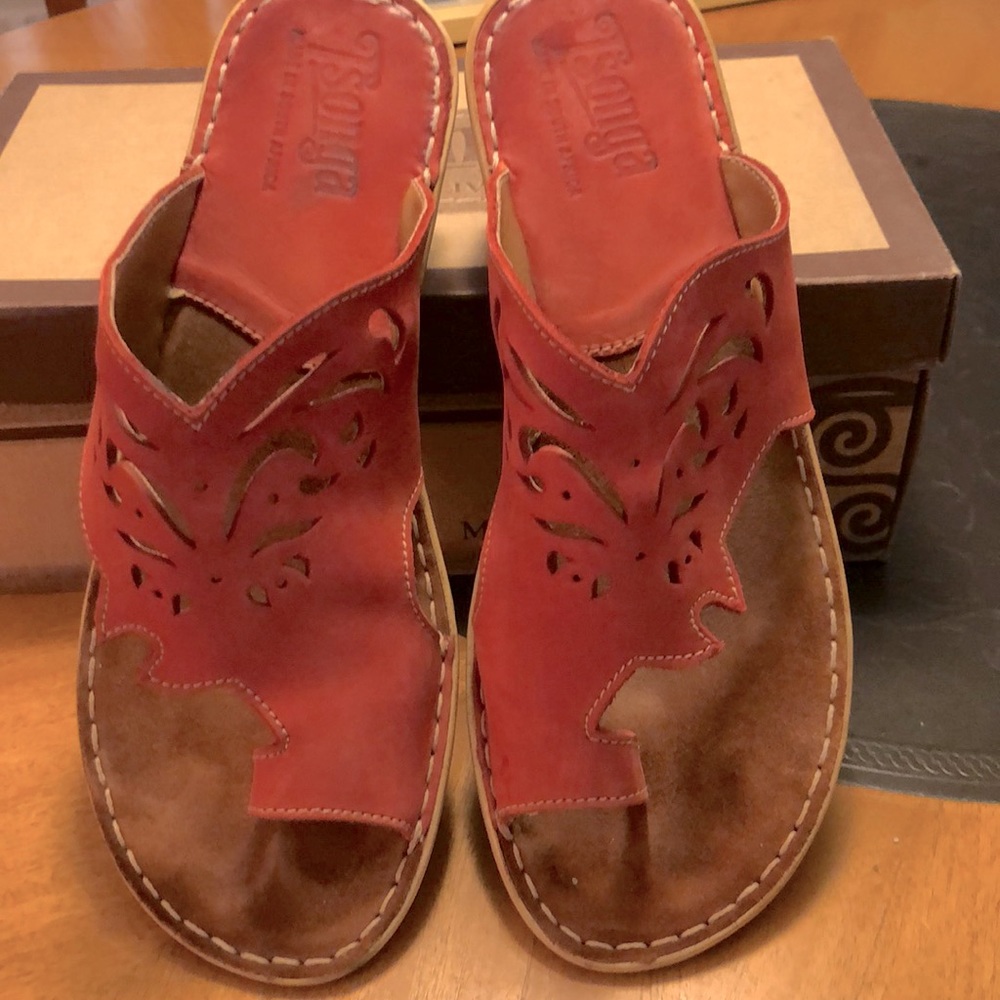 Vintage Tsonga Namu Nubuck Sandals 10 with box